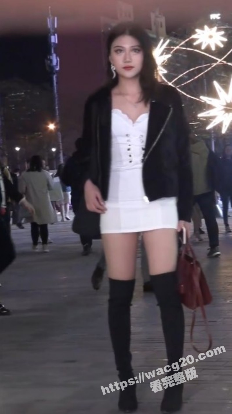 抄底大神商场偷拍 白相关图片