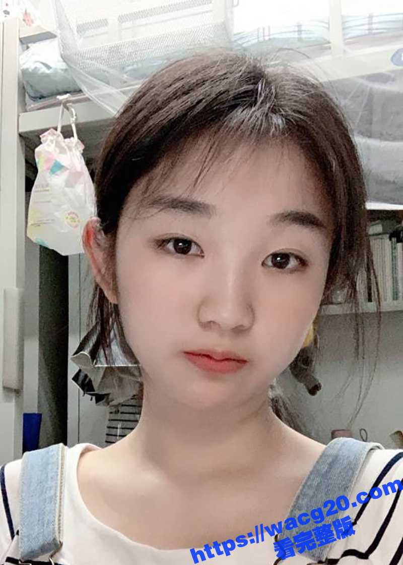 极品邻家美少女被渣男报复 高清露脸露点自拍视频曝光 从甜美清纯到性感开放 全程呈现她私密自慰禁忌画面