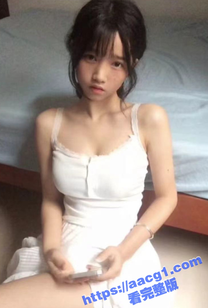 清纯少女跟绿帽丈夫去相关图片
