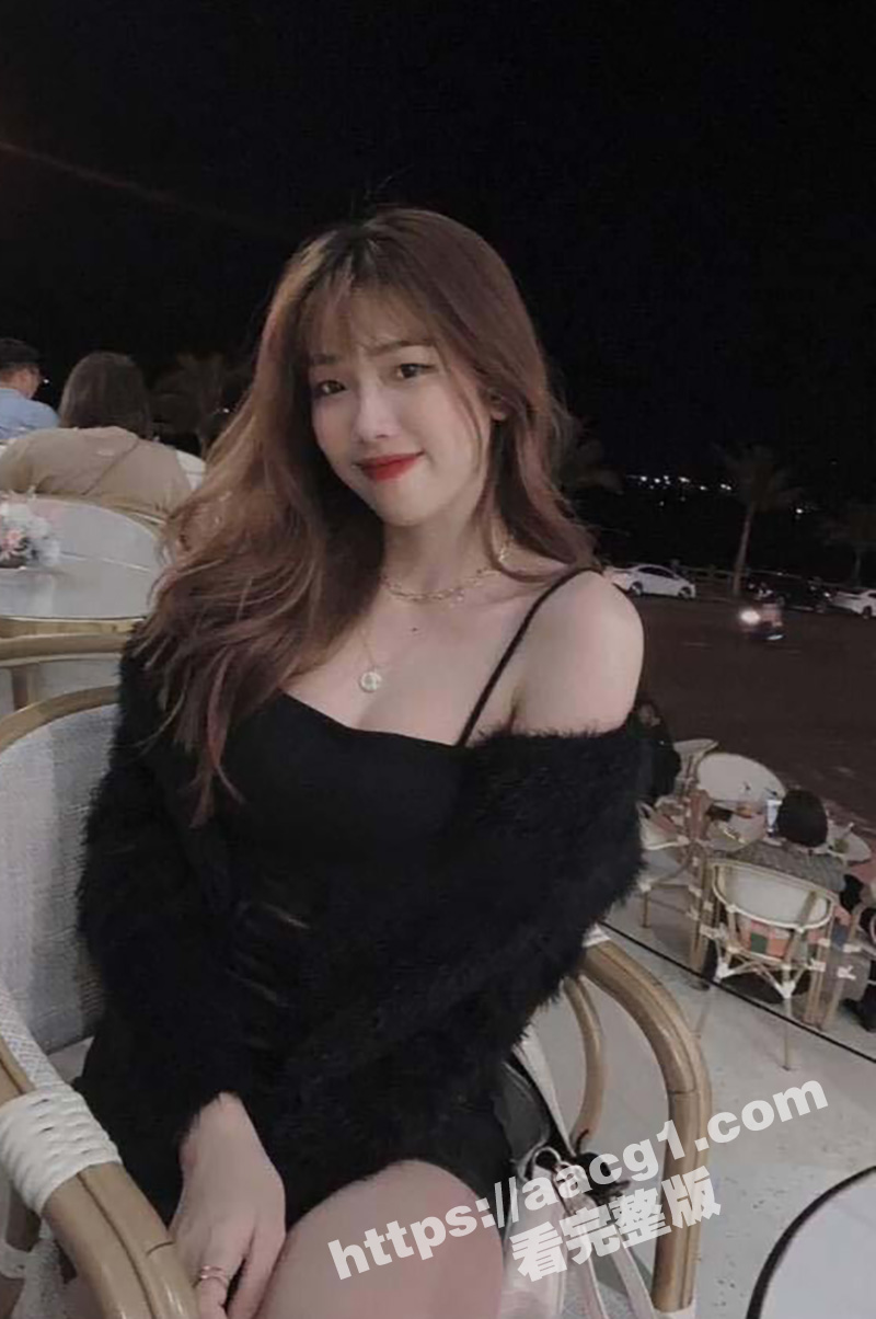 广西职业师范学院韩诗瑶与男友性爱视频流出 自称母狗超级会摇口活一流 学校群都传疯了