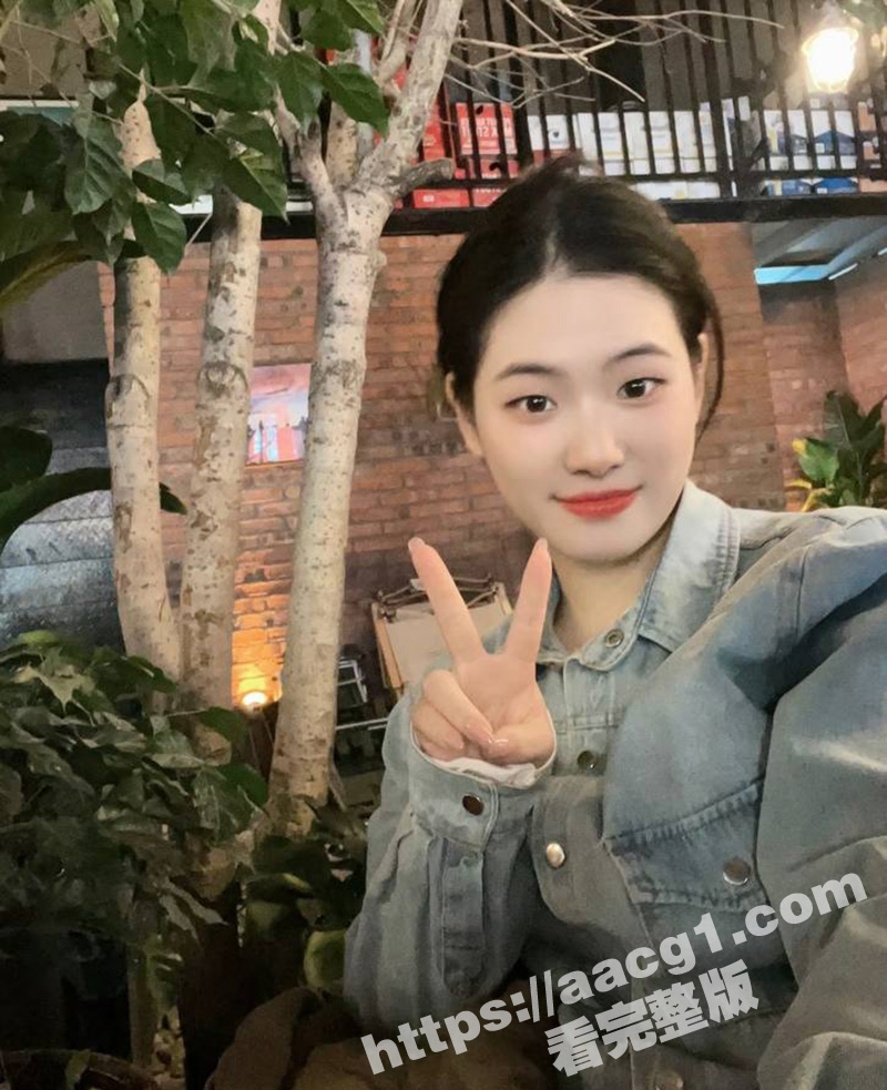 南昌银行高颜值清纯妹相关图片