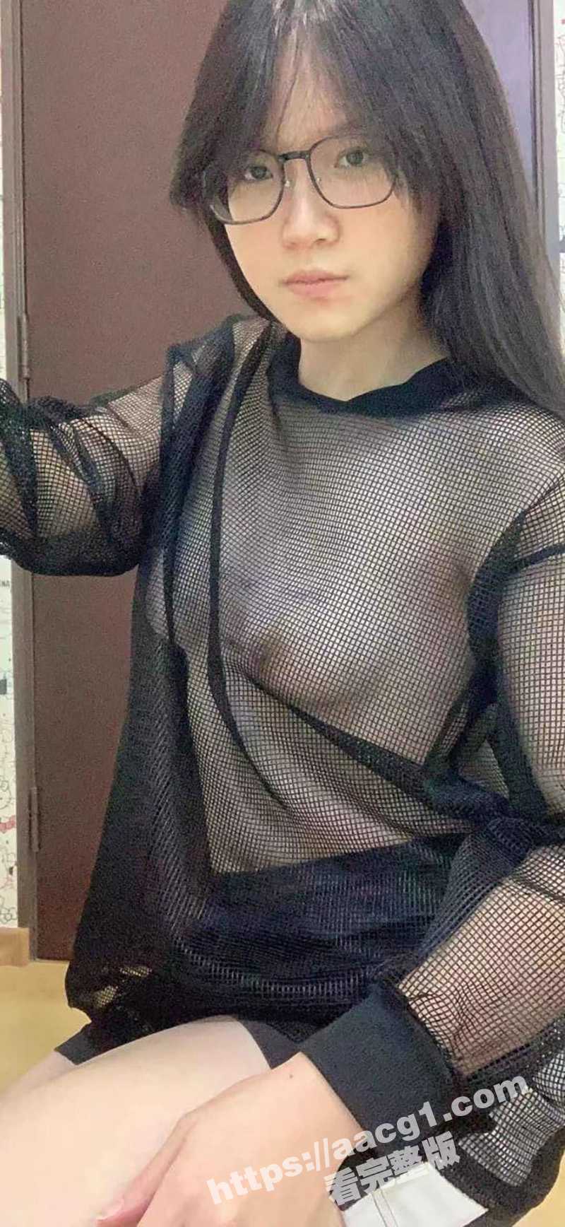台湾女神王梓芯网传发相关图片