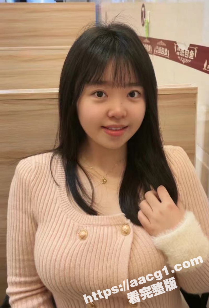 D奶眼镜婊酒吧拼桌结识金主 被带回酒店3P调教 极致反差骚货 前怼后入爆肏 让人瞠目结舌