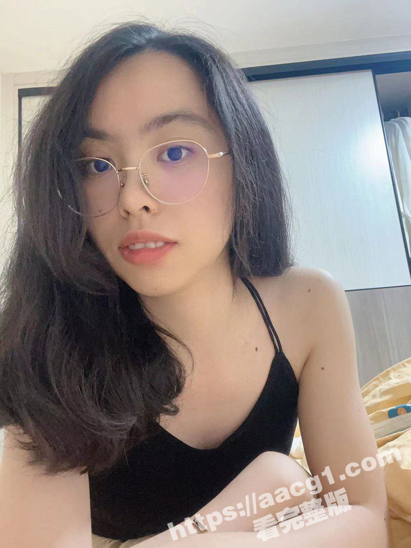 南京交通大学美女学霸 林曼婷 做爱视频遭曝光 下贱反差爱舔男友菊花 摘下眼镜淫荡本性大暴露