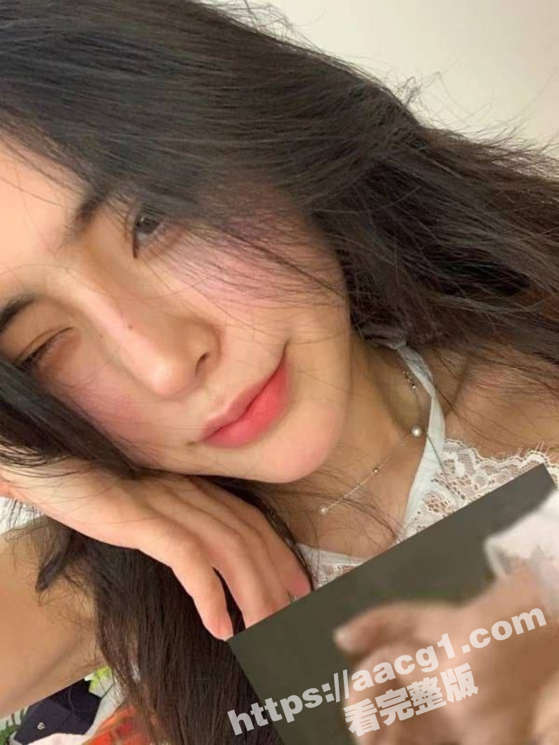 极品颜值女神主播温尔相关图片