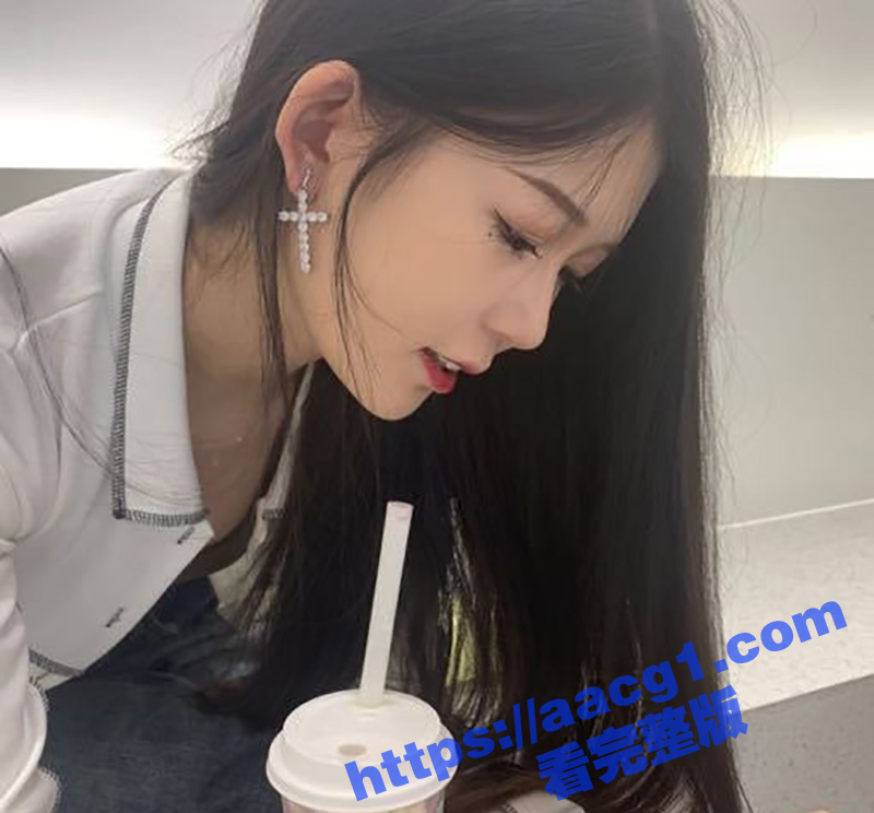 极品骚母狗眼镜下到底相关图片