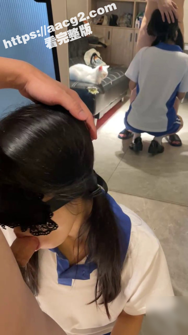 海角激情演绎父女乱伦相关图片