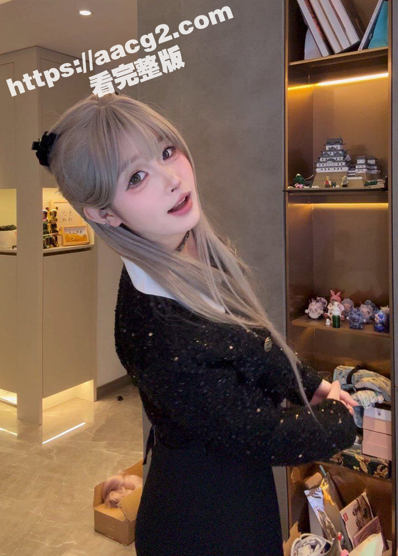 抖音嫩妹女神小屁大王相关图片