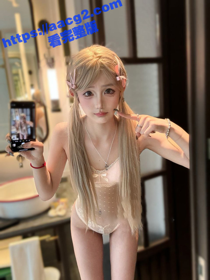抖音嫩妹女神小屁大王相关图片