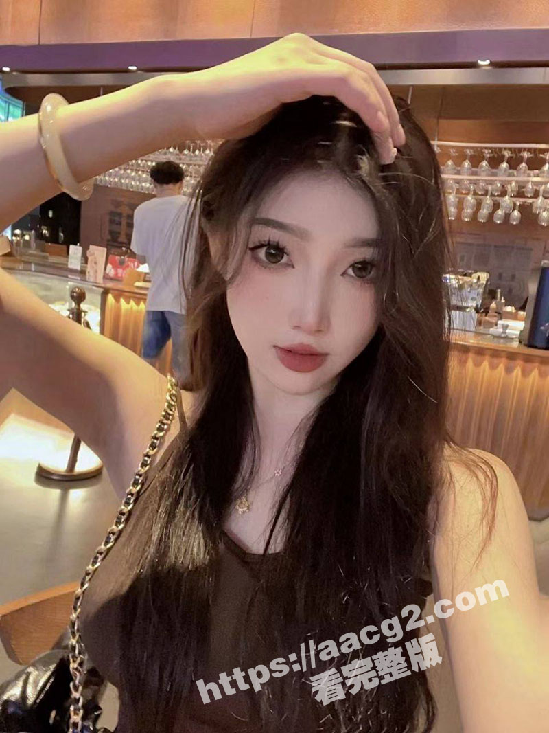 VV星球女主播宵夜7相关图片