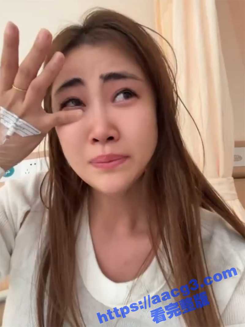 辽宁丹东女子吃宵夜 相关图片