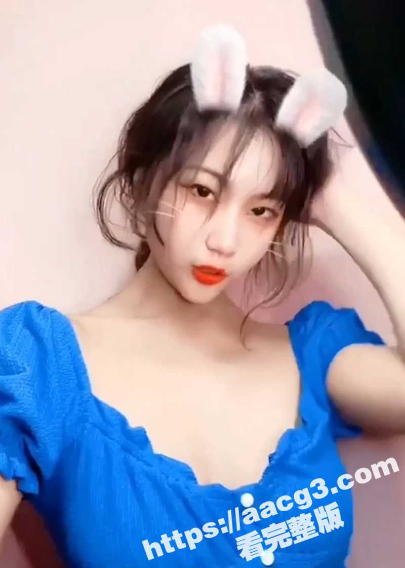 丽江美女顾莹菲 大奶相关图片