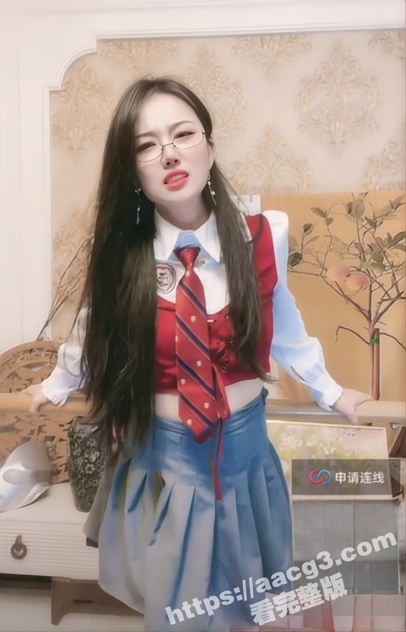 抖音网红女主播小龙女相关图片