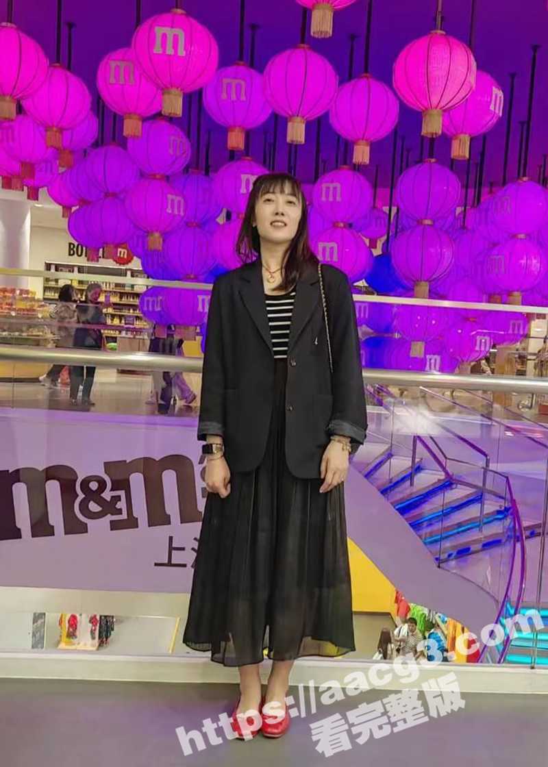 山东酒店爆乳少妇服务员黑丝情趣取悦主人 后入爆菊插射 醉生梦死的极致肉欲盛宴