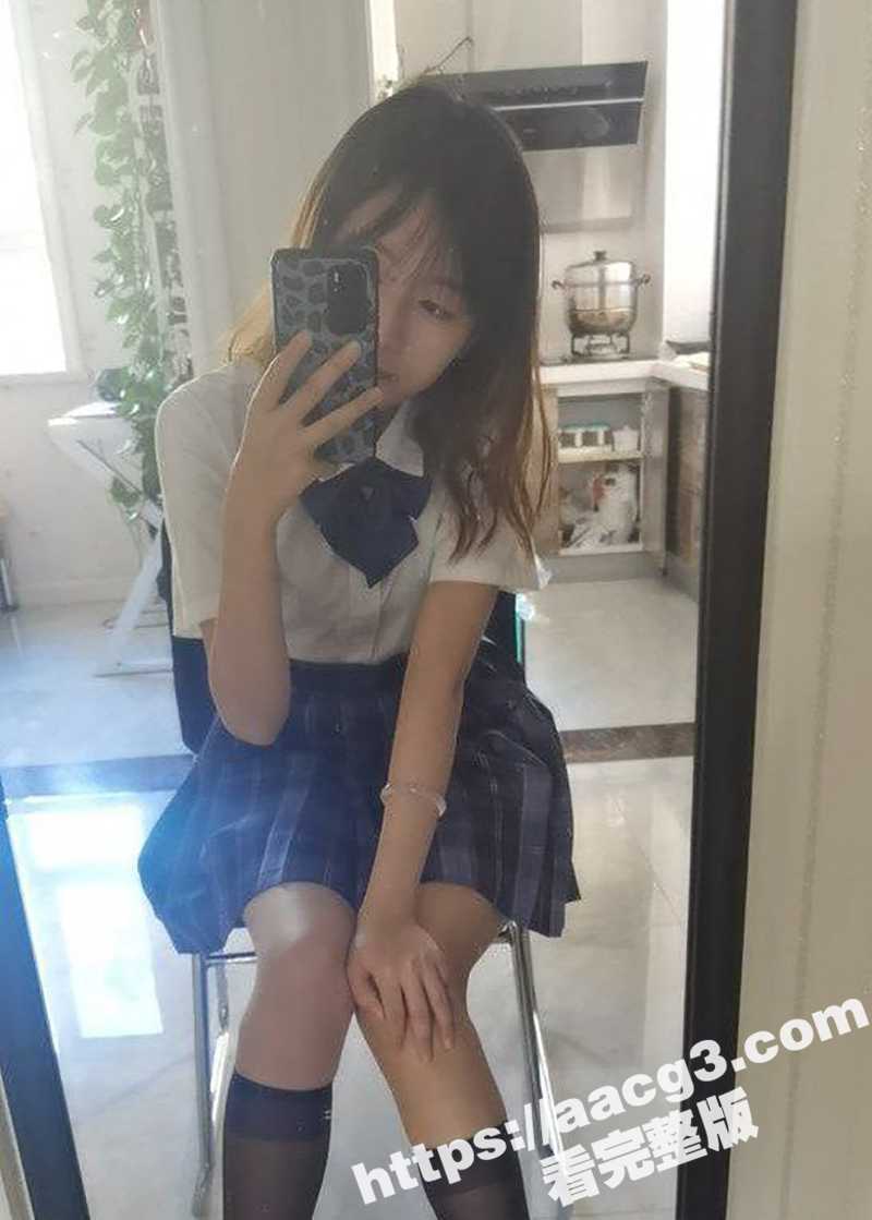 可爱反差小萝莉自慰私相关图片