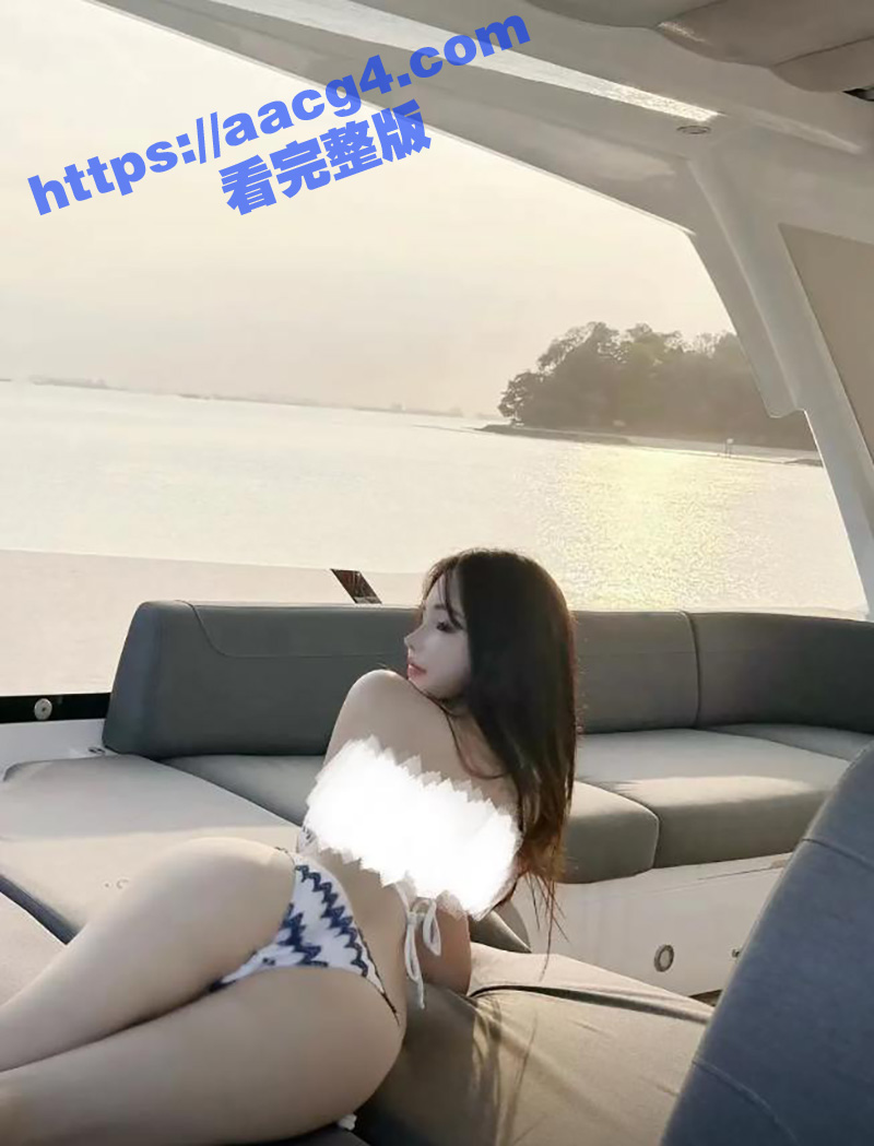 周丽珊金伊娜3P视频相关图片