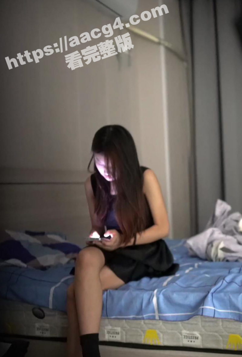 嫖娼大神鱼哥玩19岁嫩妹 一线天美鲍撅起屁股待操配合度极高 反差学生母狗激情被操爽歪歪