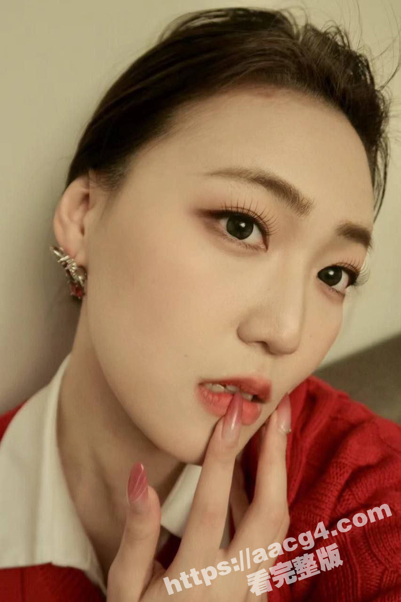 郑州寂寞人妻背着丈夫红杏出墙偷情视频流出 主动吹箫呻吟不断 场面劲爆满被颜射吞精