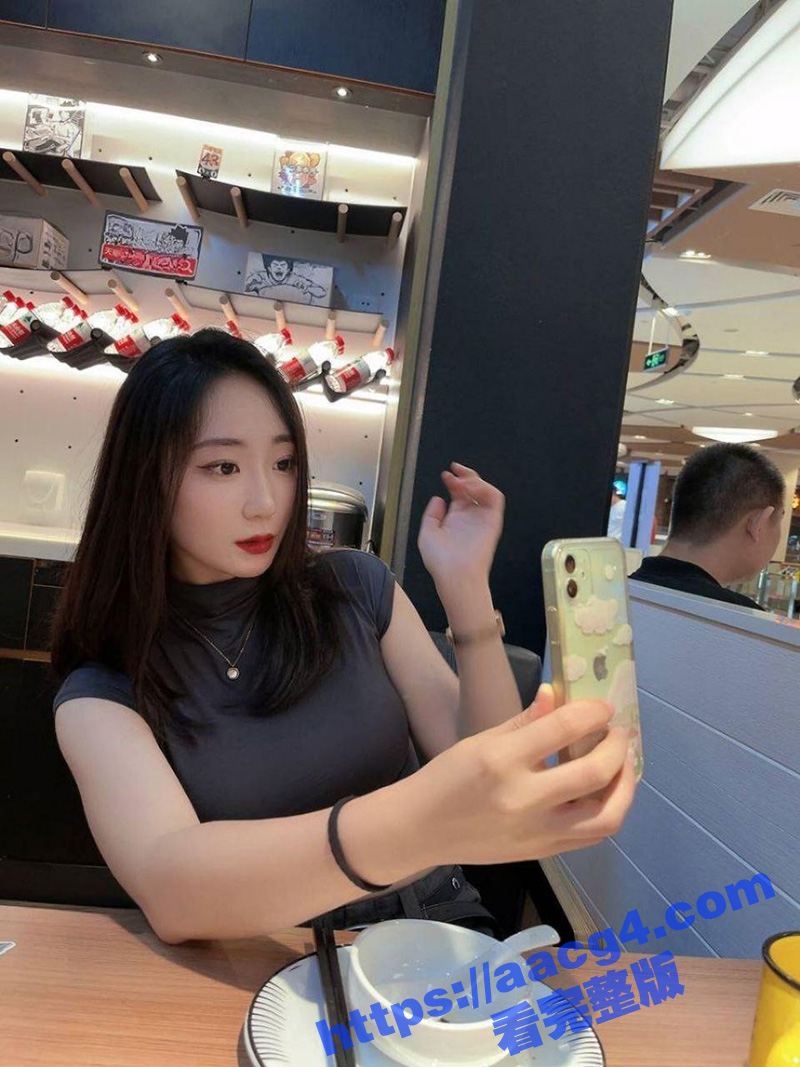 模特身材性感嫂子 穿相关图片