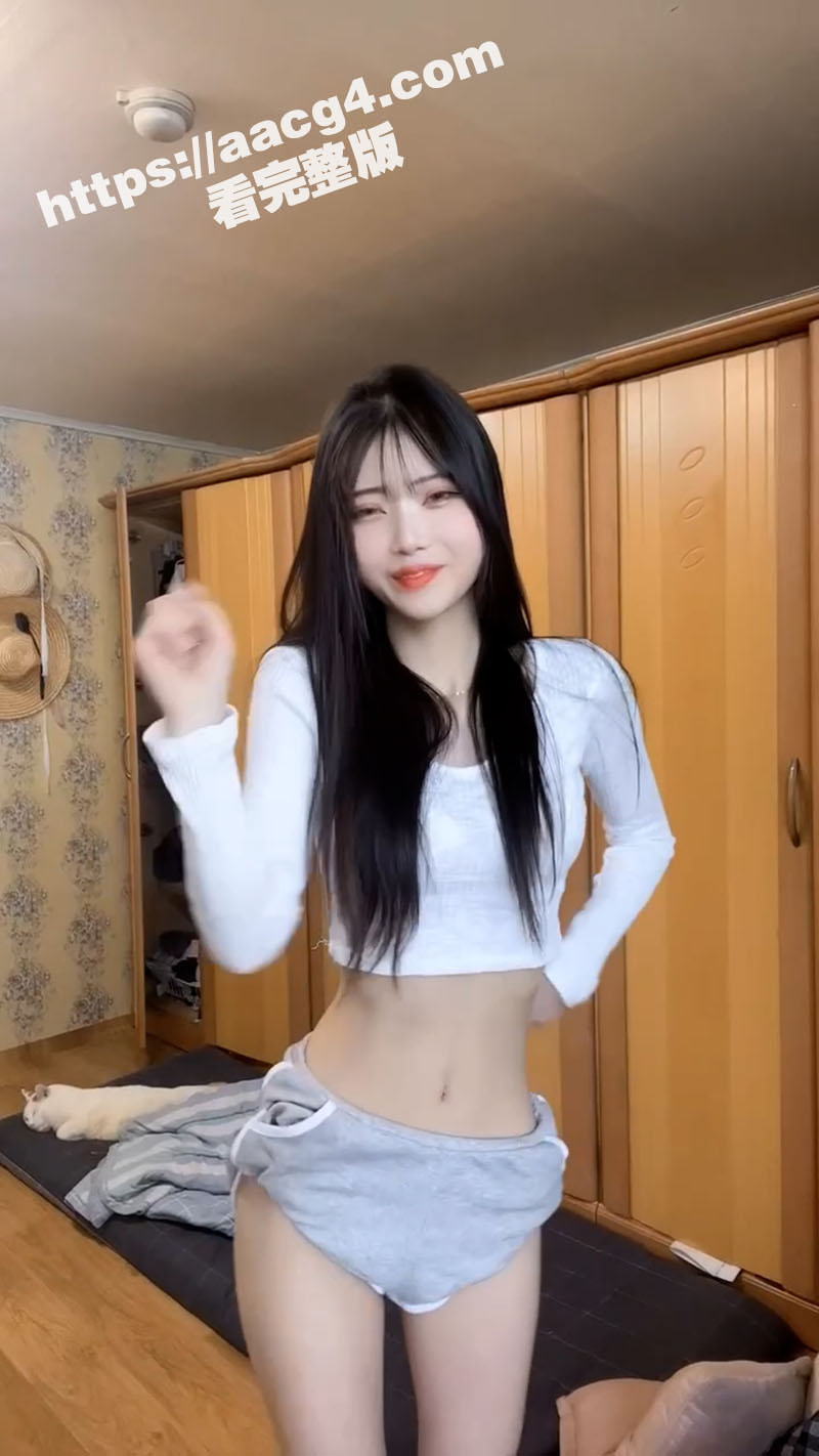 万人求的韩国清纯女神自慰视频流出 双穴道具大潮喷 被操到全身高潮痉挛不忘对镜头比耶 淫荡到骨子里