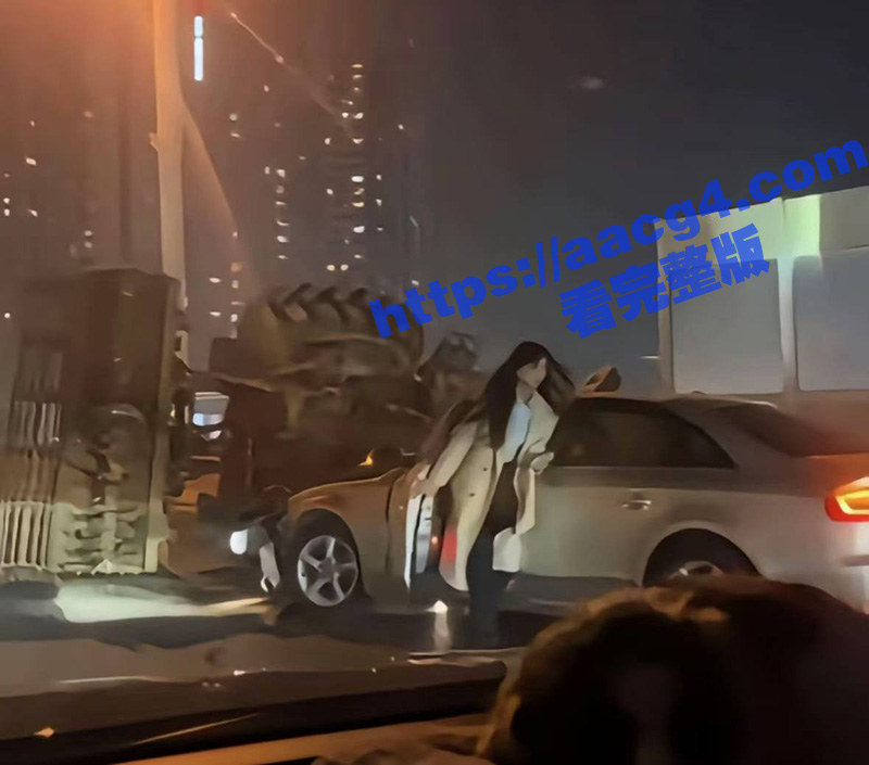 晚风轻拂黑长发  姐相关图片