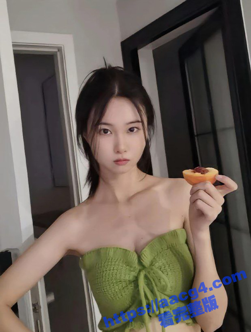 晚风轻拂黑长发  姐相关图片