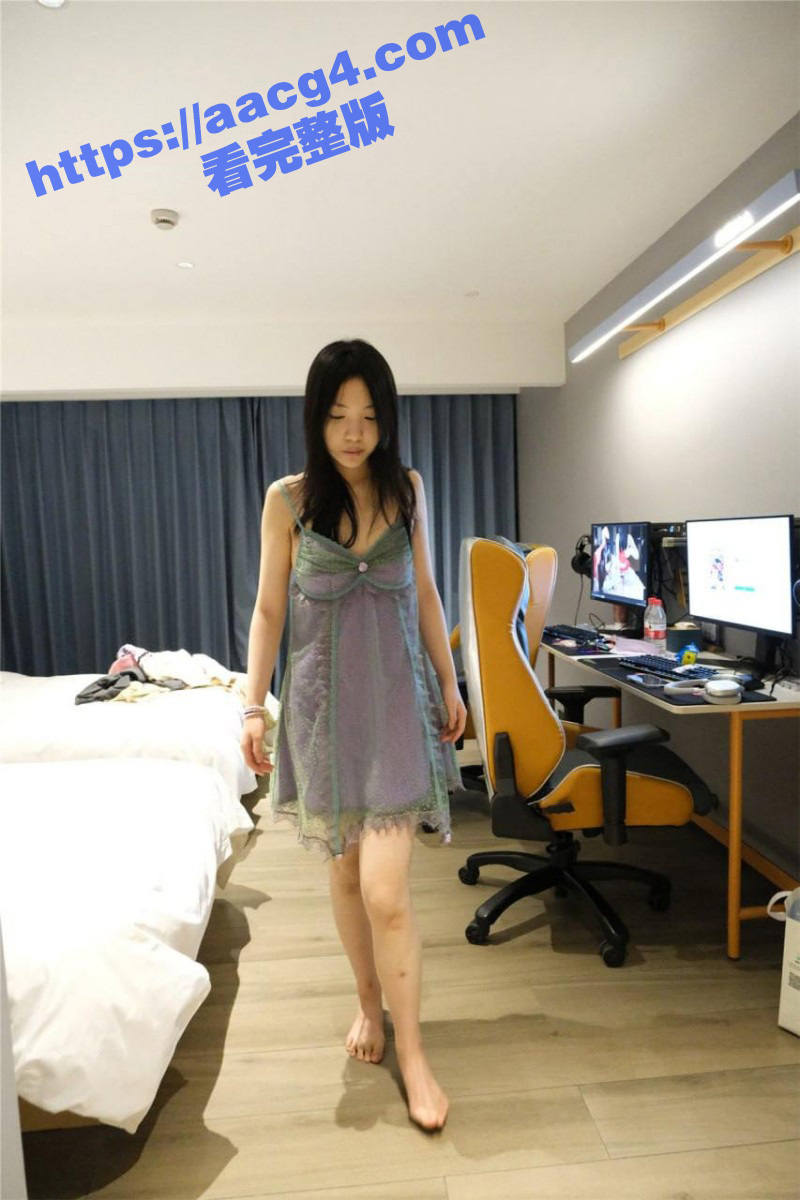 成都绿帽换妻群交 纤细身材玲珑玉乳 紧窄蜜穴翘挺美臀 交合处特写完美呈现