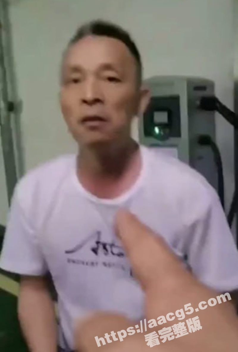 深圳出租车司机 充电相关图片