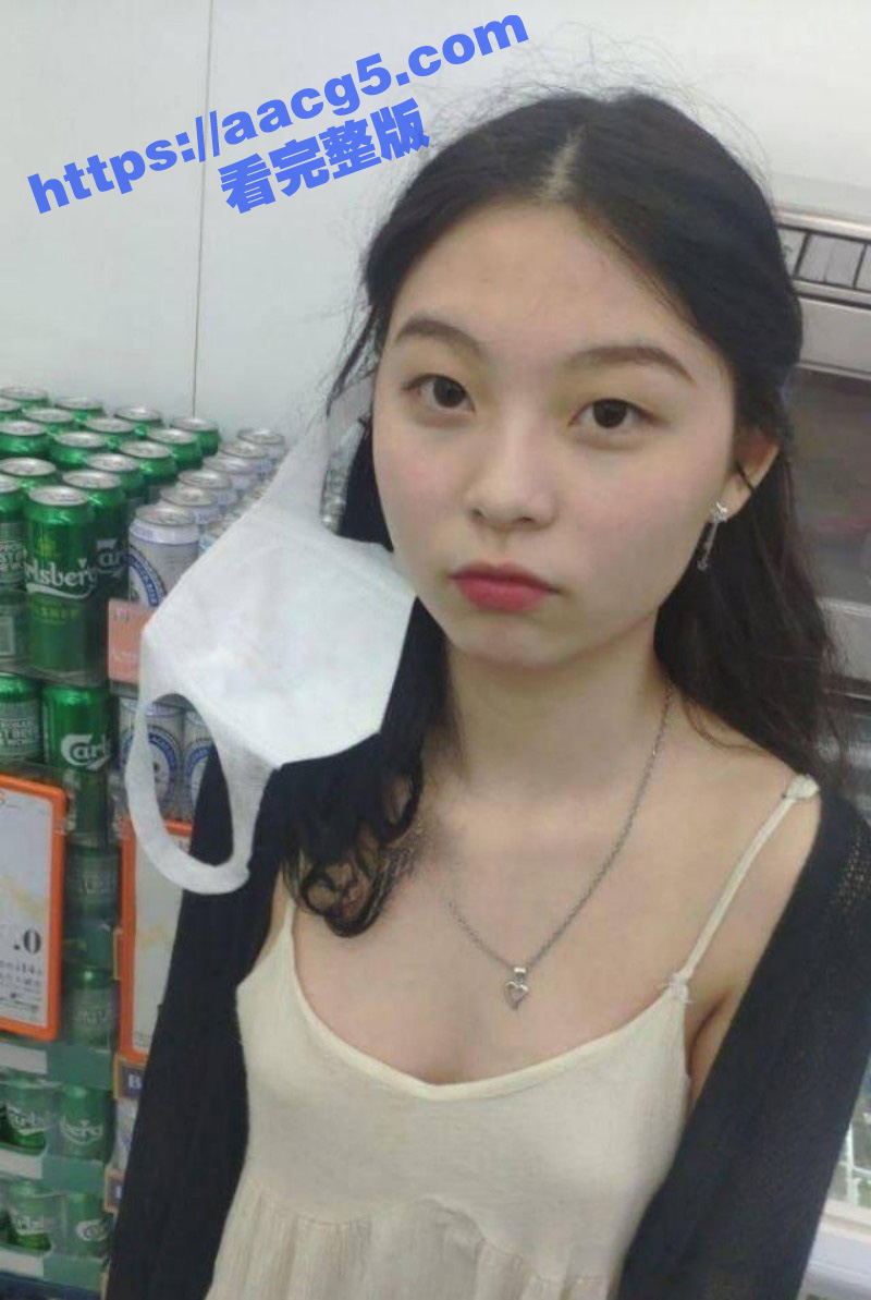 清纯邻家小妹户外大战相关图片