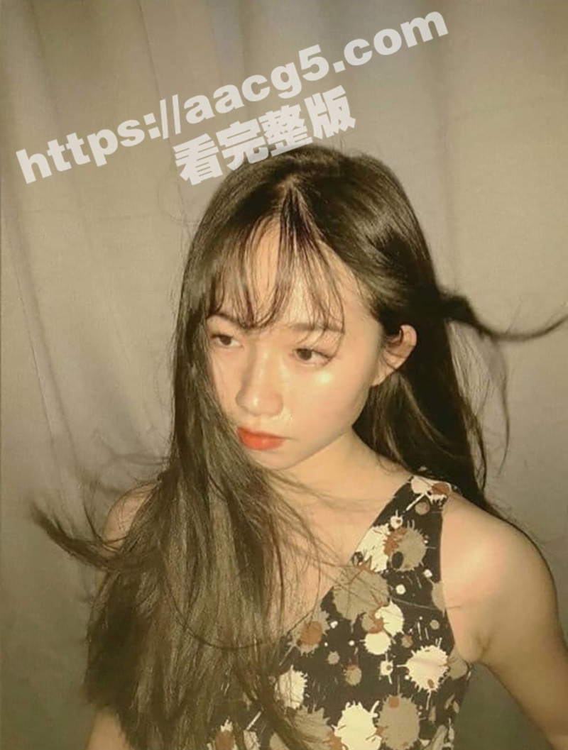 嫩妹初次求职面试无经相关图片