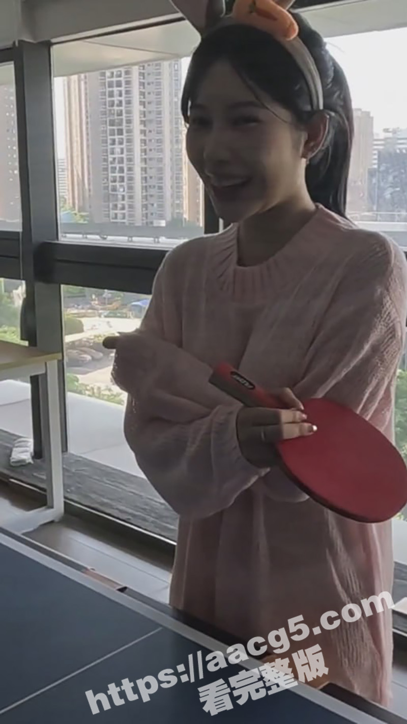 中国擦边网红转战海相关图片