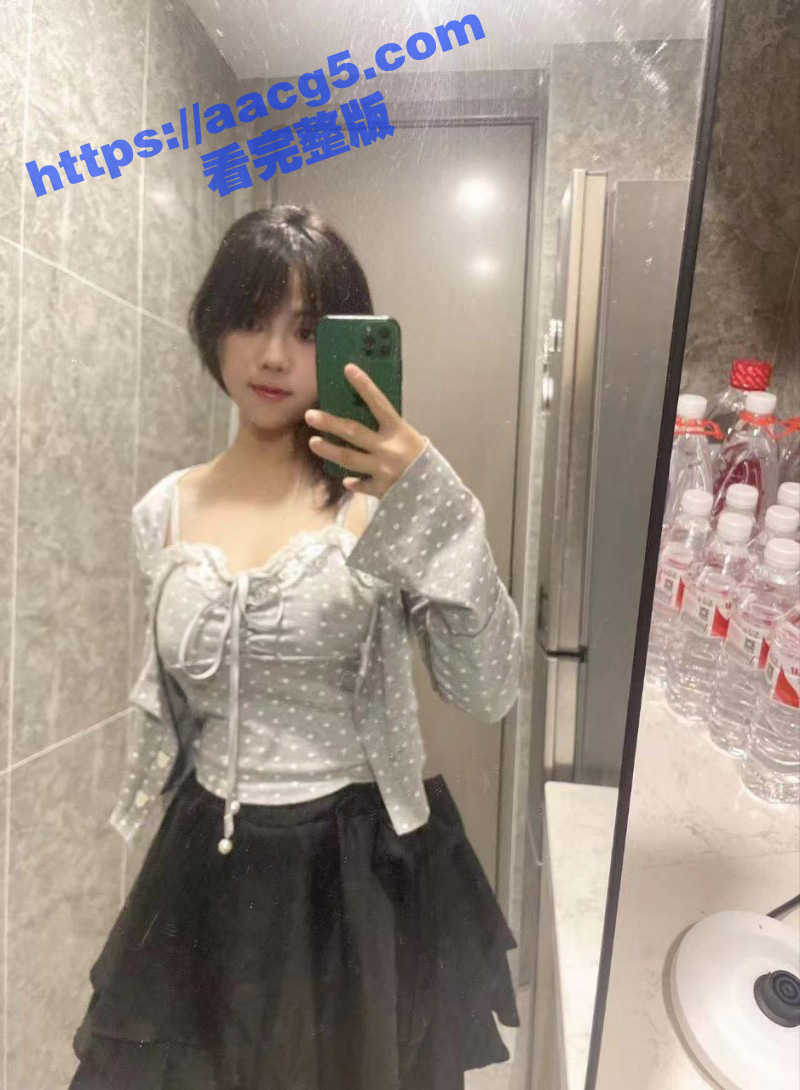 高颜值清纯嫩妹 大力相关图片