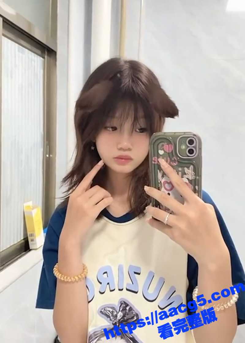 广州红灯区小鸡婆 王瑶 翻车现场 骚母狗背着男友骚撩记录 自慰视频被曝光 尺度之大堪比庆妈！
