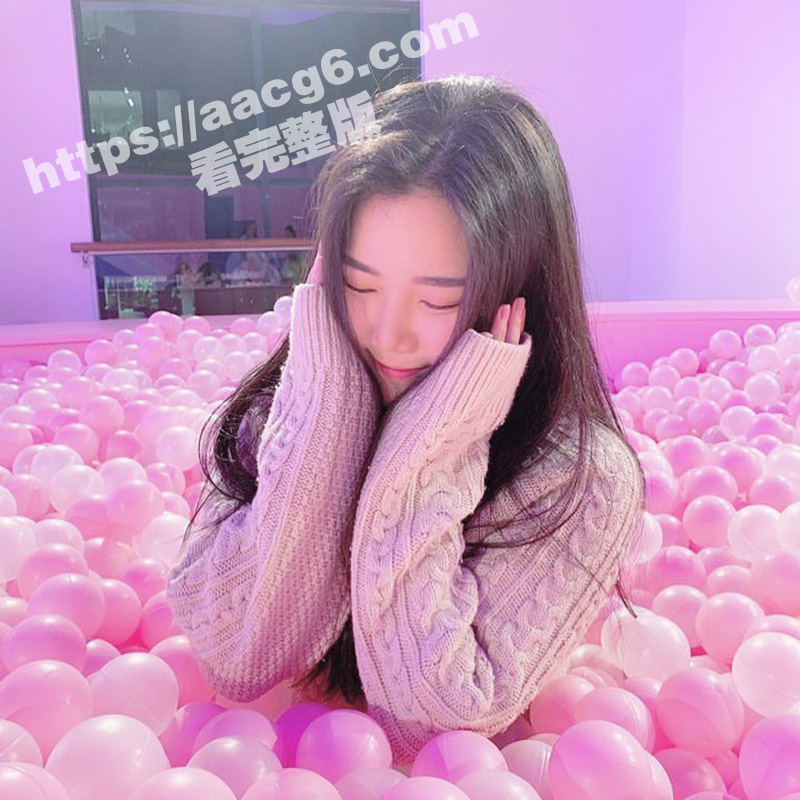 韩国女团爱豆私下约见相关图片