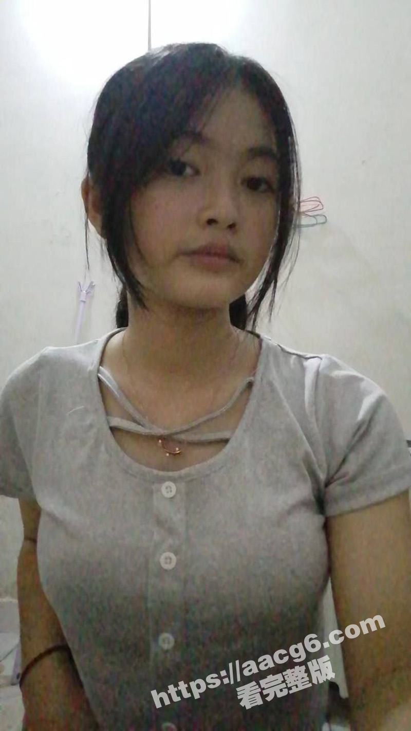 柳州职业技术学院学生妹梁倩倩 巨乳反差母狗人见人爱的尤物 操到最后太爽了还暗自偷笑