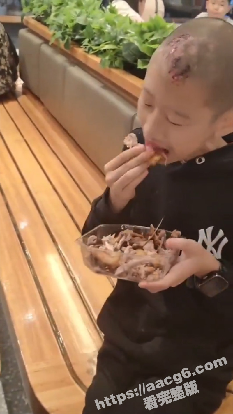 湖南彬州精神小伙 在相关图片