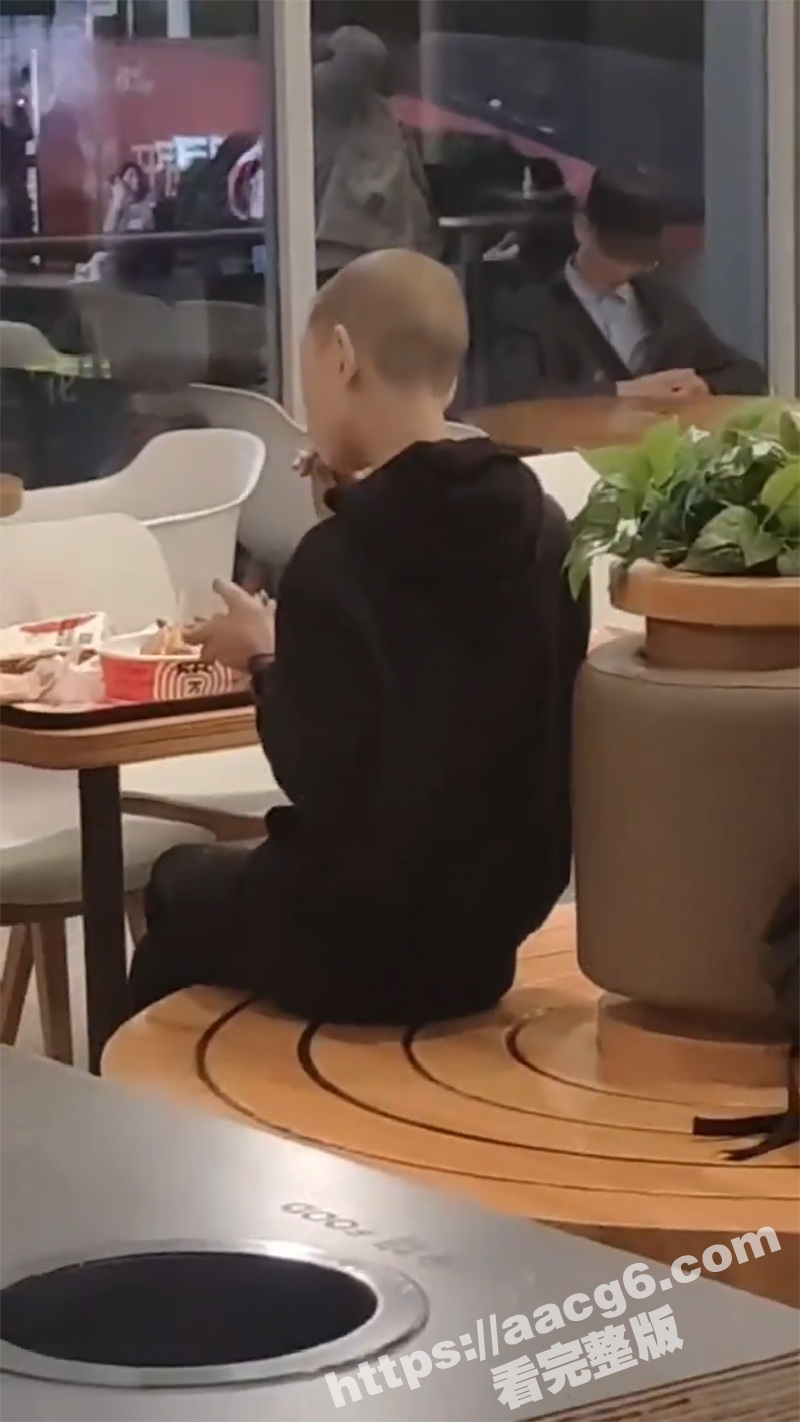 湖南彬州精神小伙 在相关图片