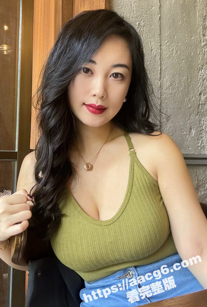 极品身材女同事 假装相关图片