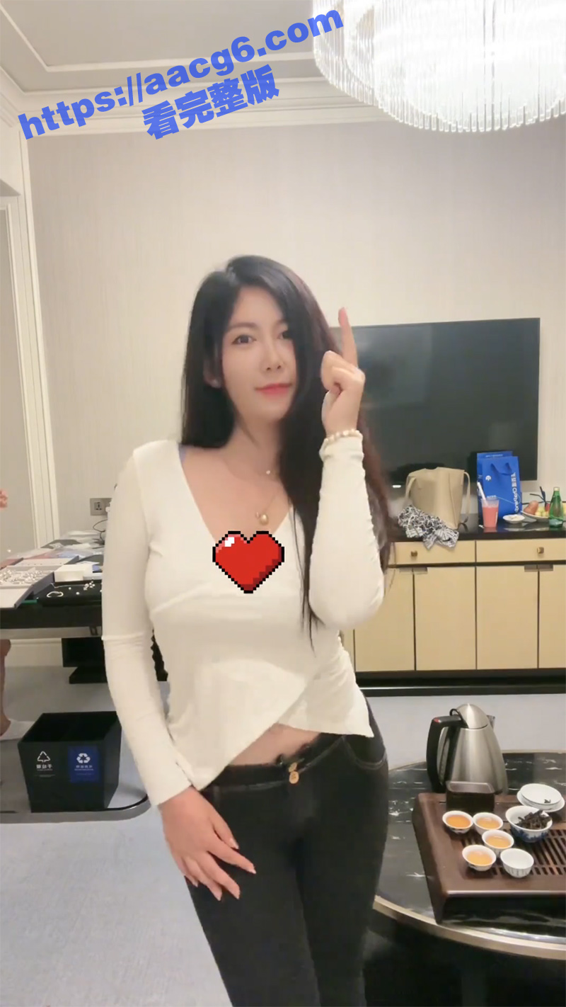 抖音巨乳网红李雅 最新粉丝淫乱聚会 首次5p解禁 被周围大屌操到翻白眼 淫叫不止