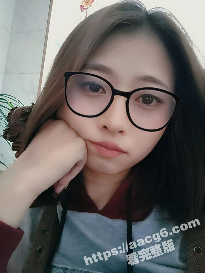福州少妇网调癖好被揭 大屌深入蝴蝶逼被尿滋一脸 对镜自慰夸张情趣玩具玩到喷尿