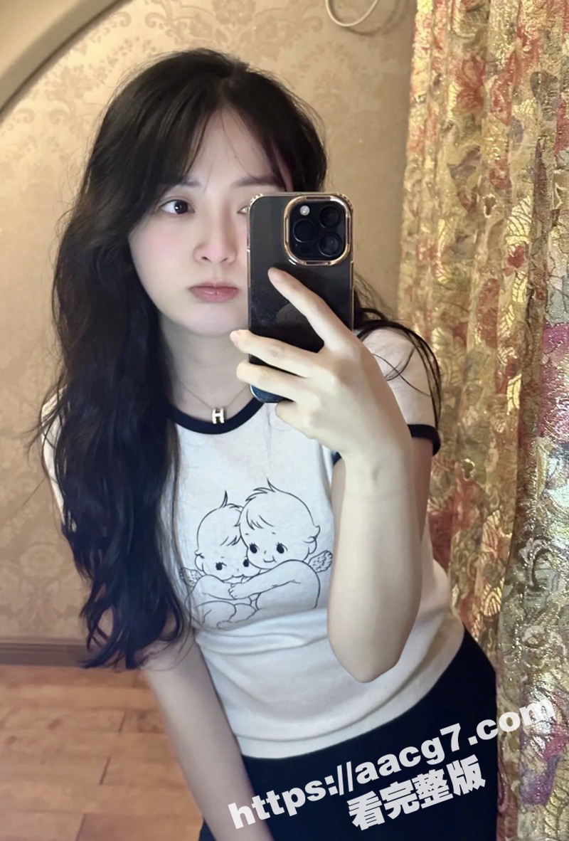 西安大学大一学妹张昕怡 啪啪视频意外流出 顶级颜值反差婊 身材与口活双双在线