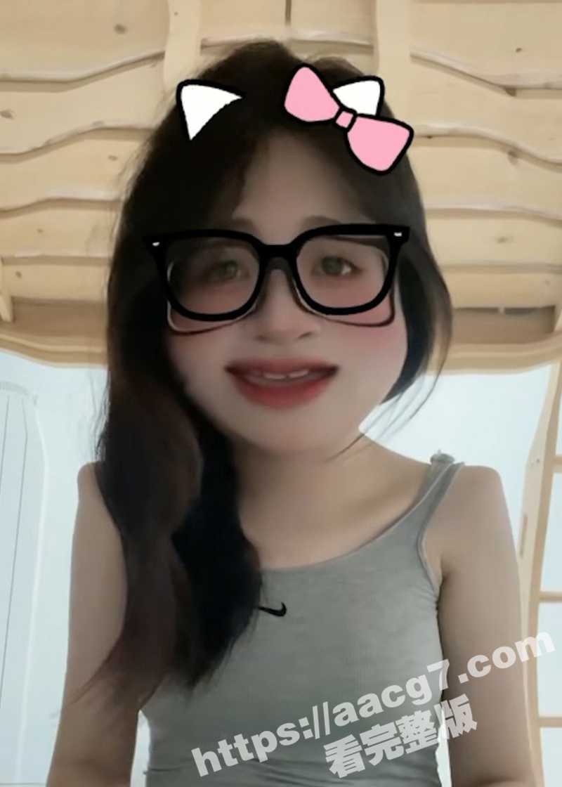 白嫩学生妹分手后被渣相关图片
