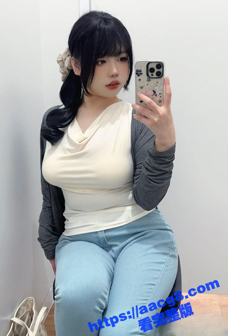 微博网红 我又饿啦w相关图片