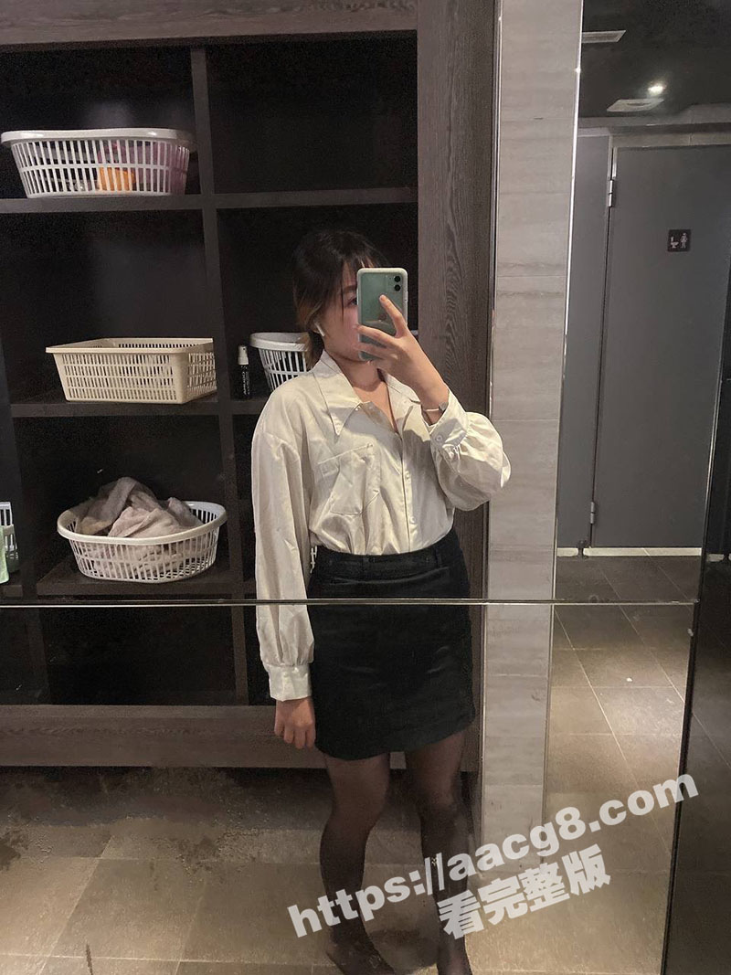 台湾微胖女员工厕所自相关图片