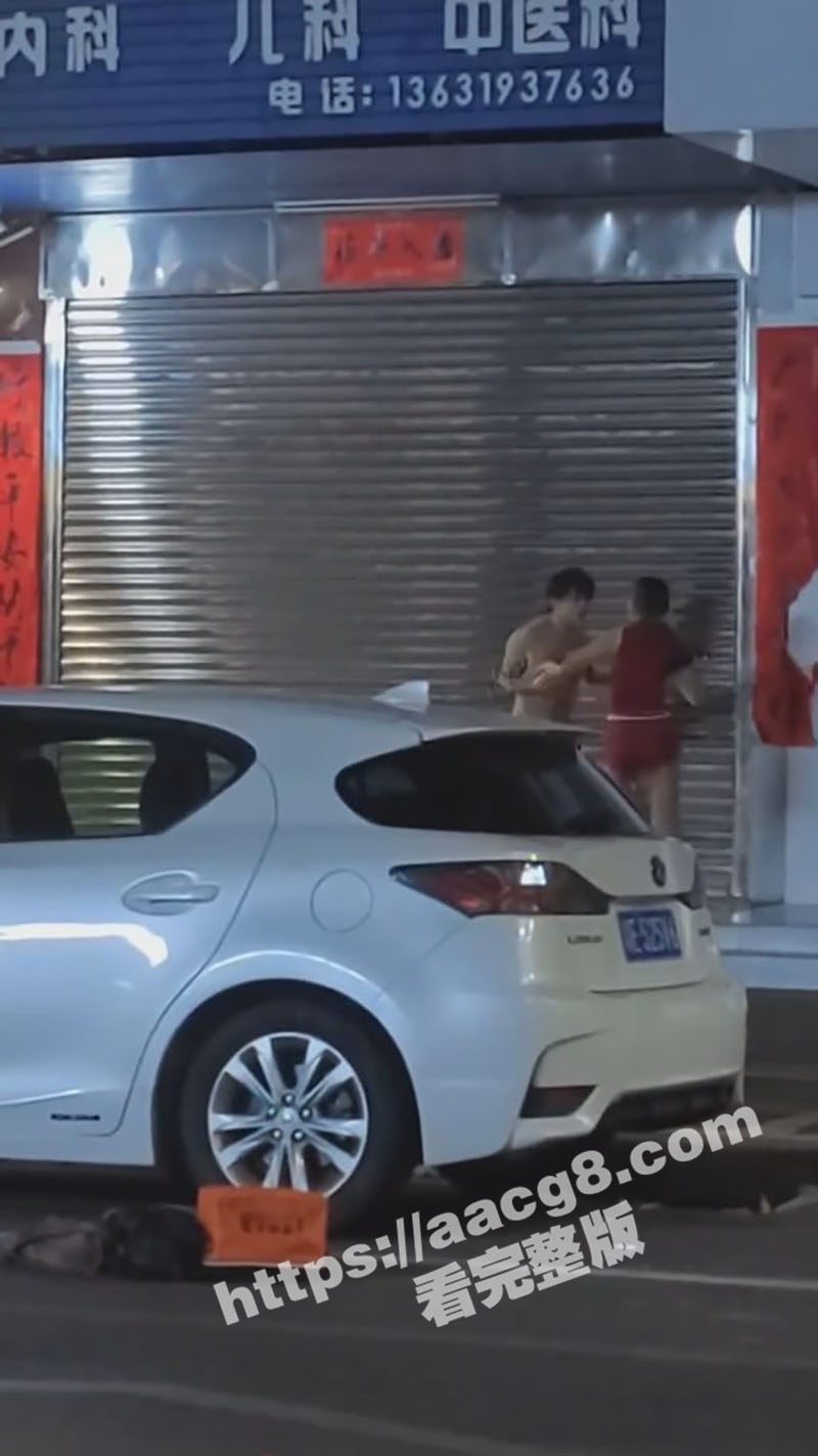 广东清远 深夜街头红相关图片