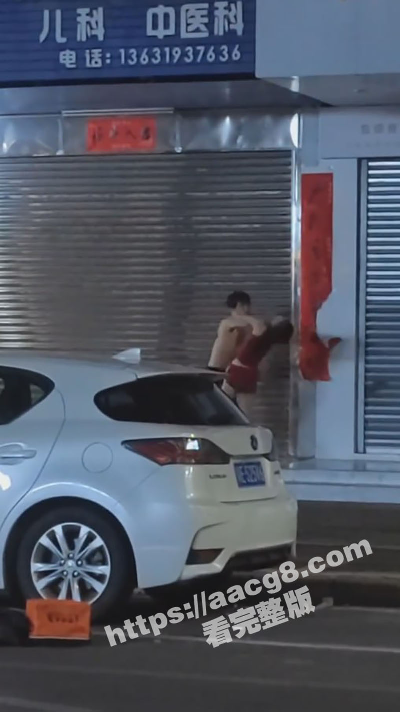 广东清远 深夜街头红相关图片