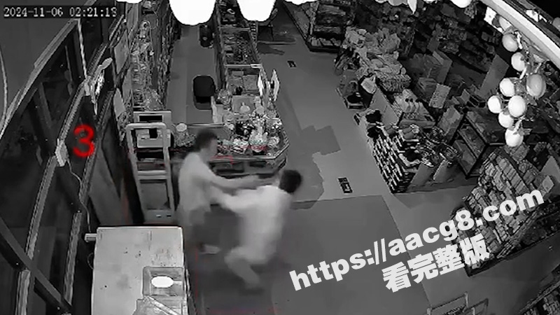 青海一便利店老板被殴相关图片
