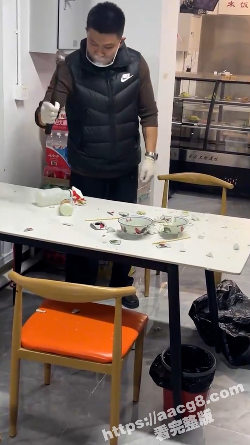 网传网红藤曼夫妇患传相关图片