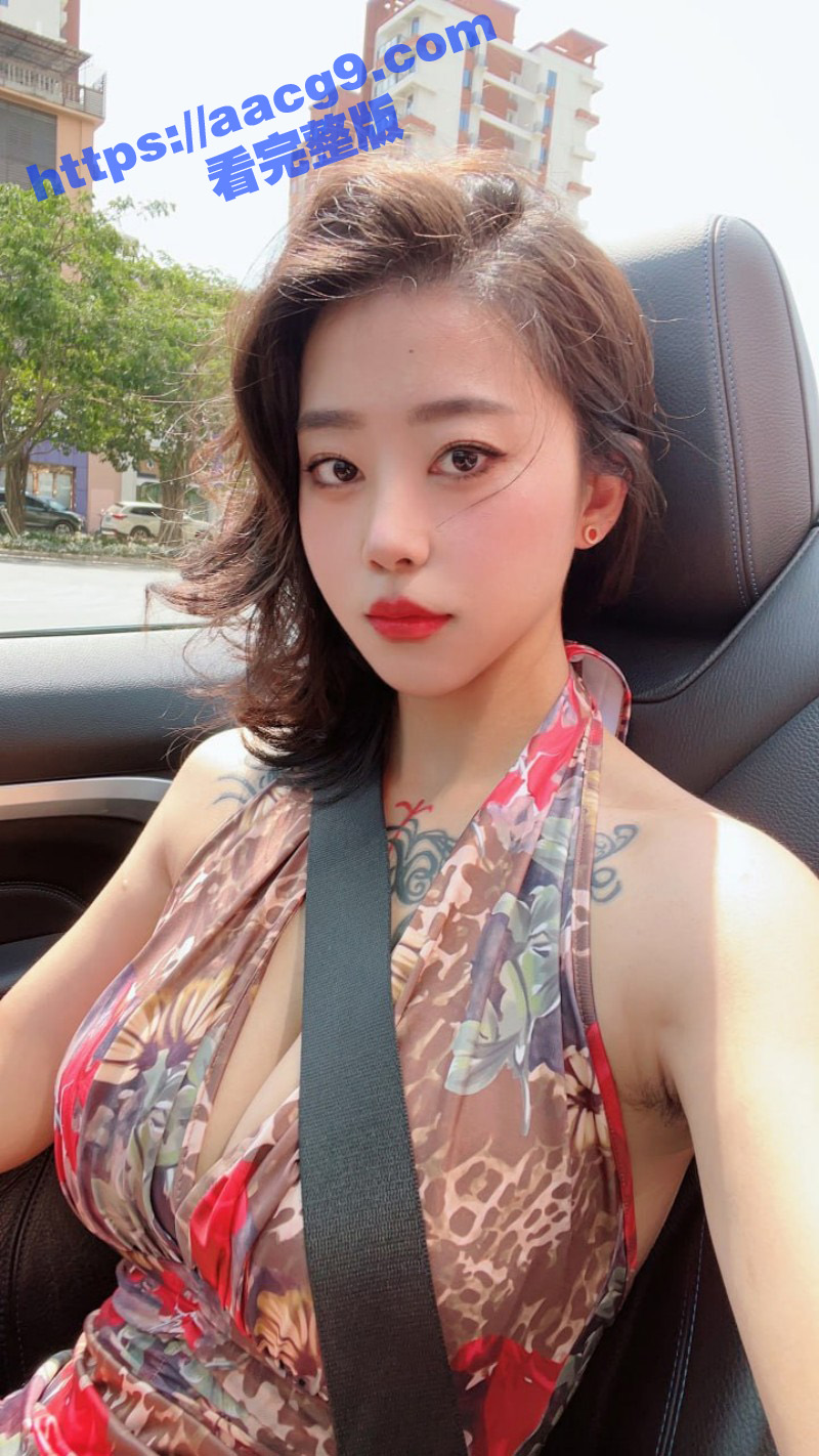 OF顶级网黄女神张贺相关图片