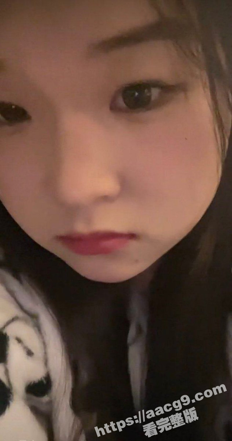 超嫩学生妹发情自慰私相关图片